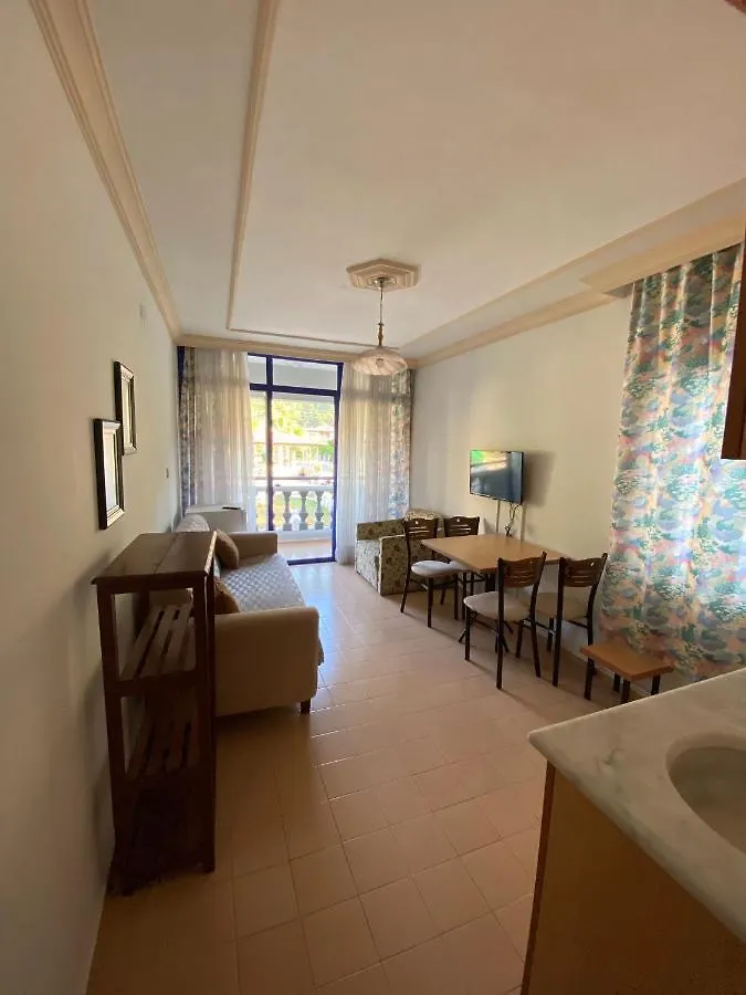 Avlu 2 Apart Otel Marmaris Apartment