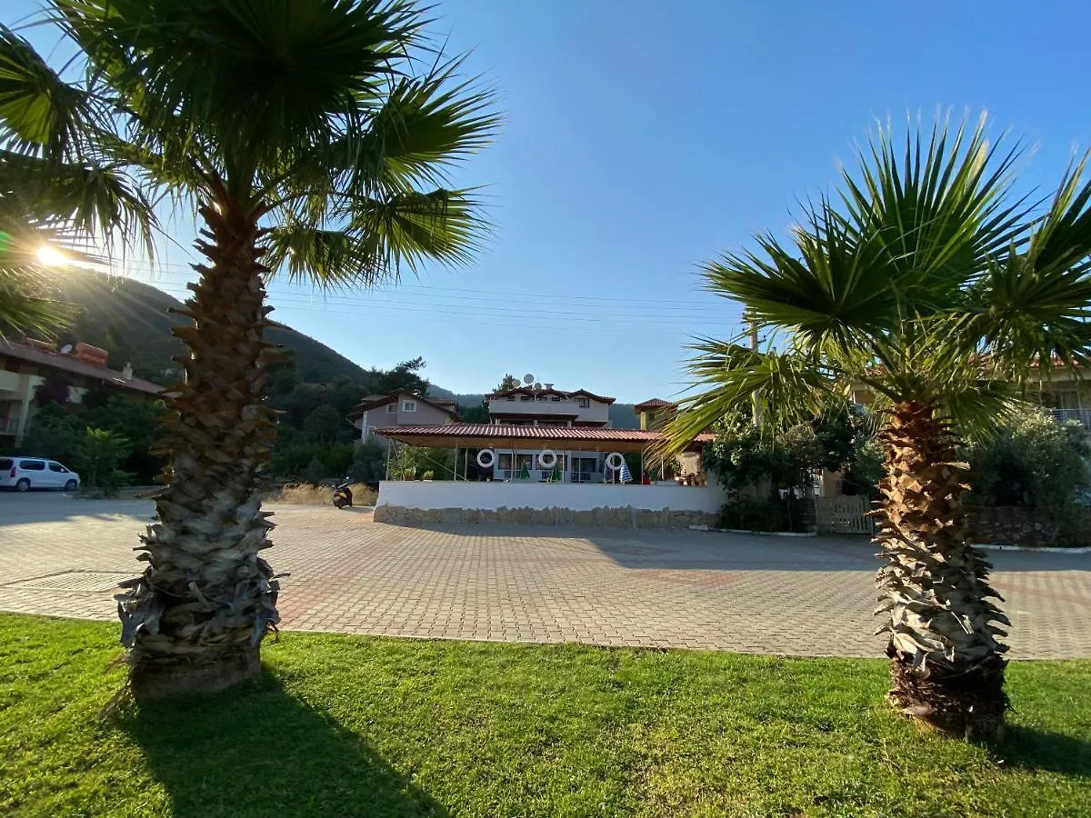 מרמריס Avlu 2 Apart Otel 0*,