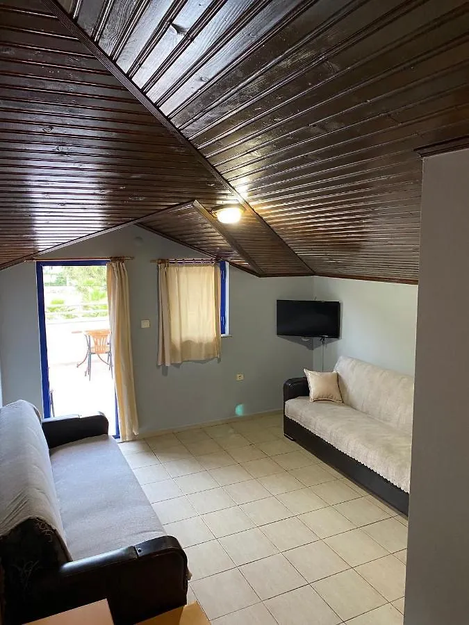 מרמריס Avlu 2 Apart Otel 0*,  טורקיה